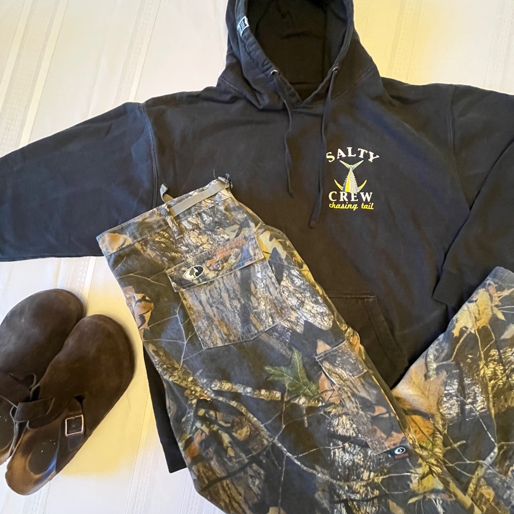 Salty Crew “Chasing Tail” Black Hoodie